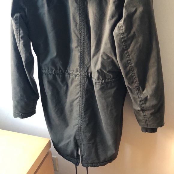 GAP Sherpa Lined Fishtail Parka - Size Small - Picture 2 of 3